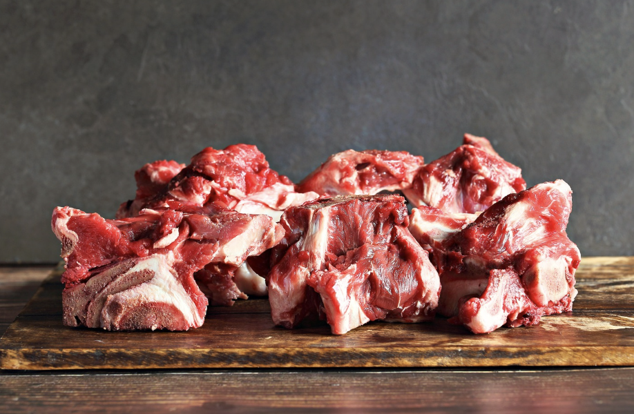 Stock or Broth? Here’s the Difference (Includes a Meat Stock Recipe!)